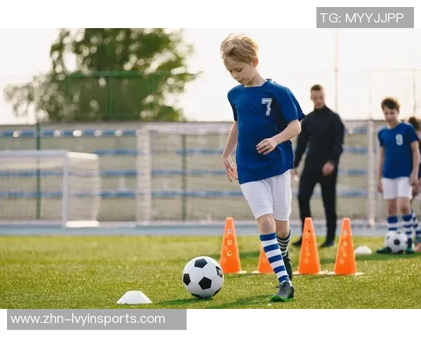 足球基本知识全解析助你成为球场上的高手与战术大师